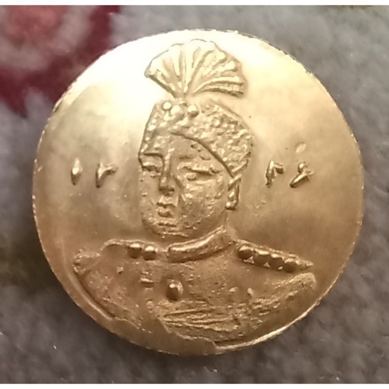 کارشناسی دو عدد سکه دو هزار دیناری طلا