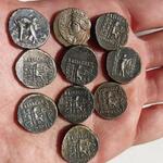 آیا سکه ها اصل هستند