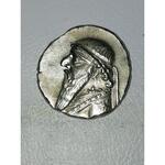 تعیین اصالت سکه مهرداد دوم جنس نقره