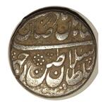 بررسی سکه نقره قدیمی